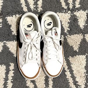 Nike Women's Court Legacy Next Nature Shoes - 7.5